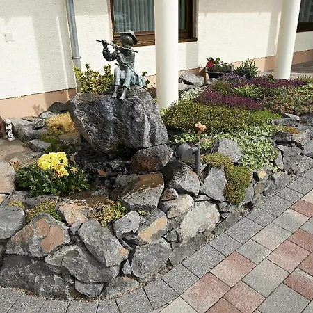 - Restaurant Schlaadt Hotel Kestert