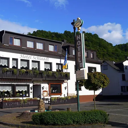 - Restaurant Schlaadt 3* Kestert