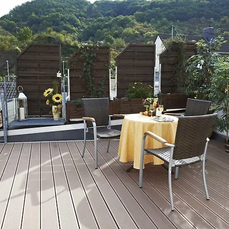 - Restaurant Schlaadt Hotel Kestert